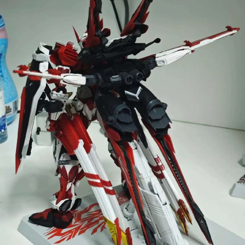โมเดล Astray Red Frame รุ่น 58 - Model Kit Tristan บทวิจารณ์และราคา