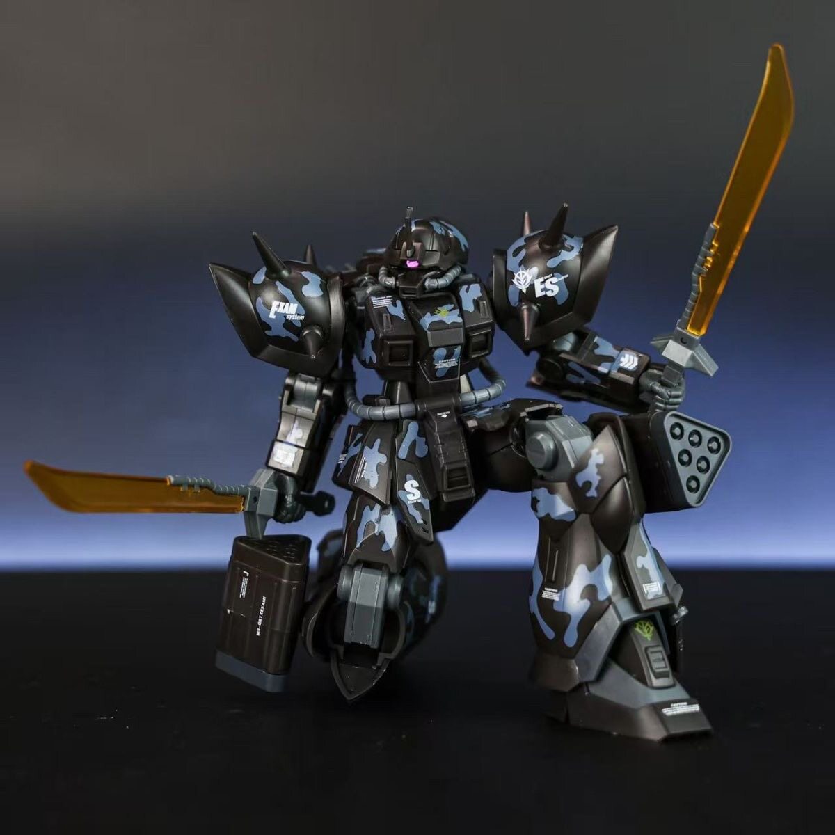 Xingyuanshe HG 1/144 MS-08TX E - Model Kit Zaku บทวิจารณ์และราคา