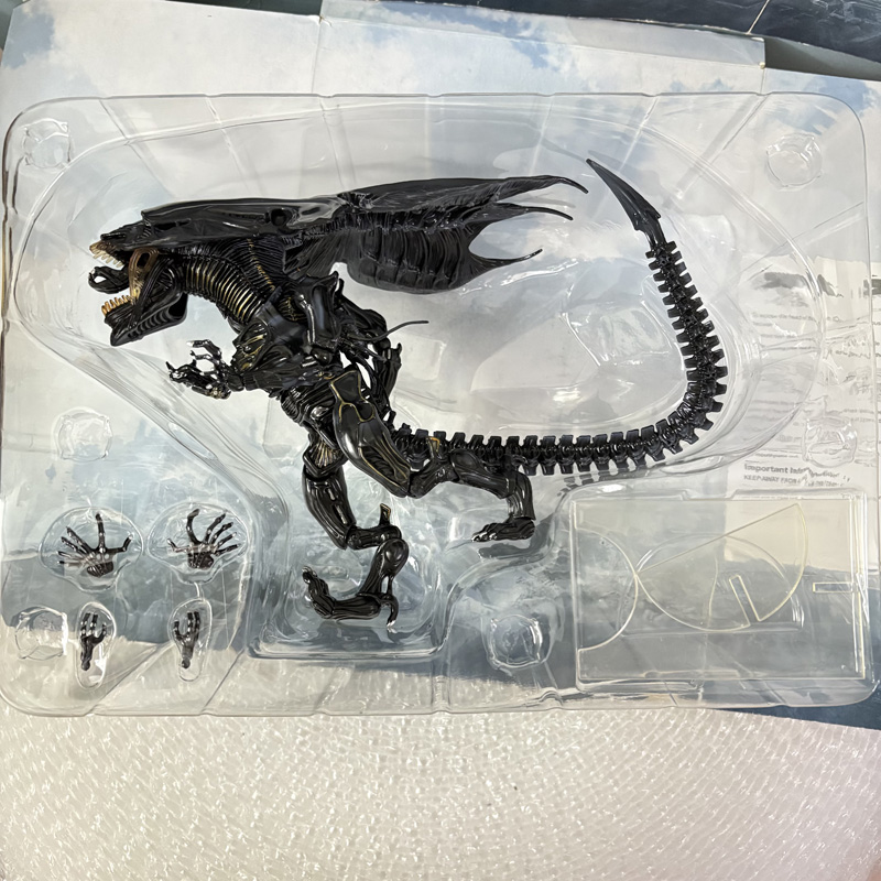 Sci-Fi Alien Queen รูป Hybrid  - Model Kit Robocop บทวิจารณ์และราคา